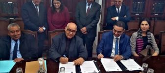 إمضاء اتفاقية اطارية لتوزيع عقود التامين عبر شبكة مؤسسات التمويل الصغير بين الجامعة التونسية لشركات التامين والجمعية المهنية التونسية لمؤسسات التمويل الصغير