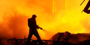 Zaghouan : Incendie dans une menuiserie, 80% de bois ravagé